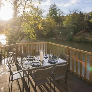 Holiday home The Bridge House