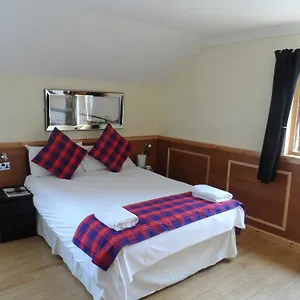 bala-house.edinburghhotelsuk.org/