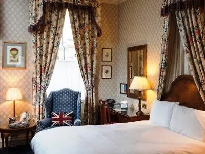 The Kennard Boutique Guesthouse Bath